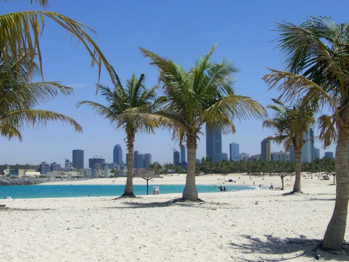 Пляж Аль-Мамзар (Al Mamzar Beach)